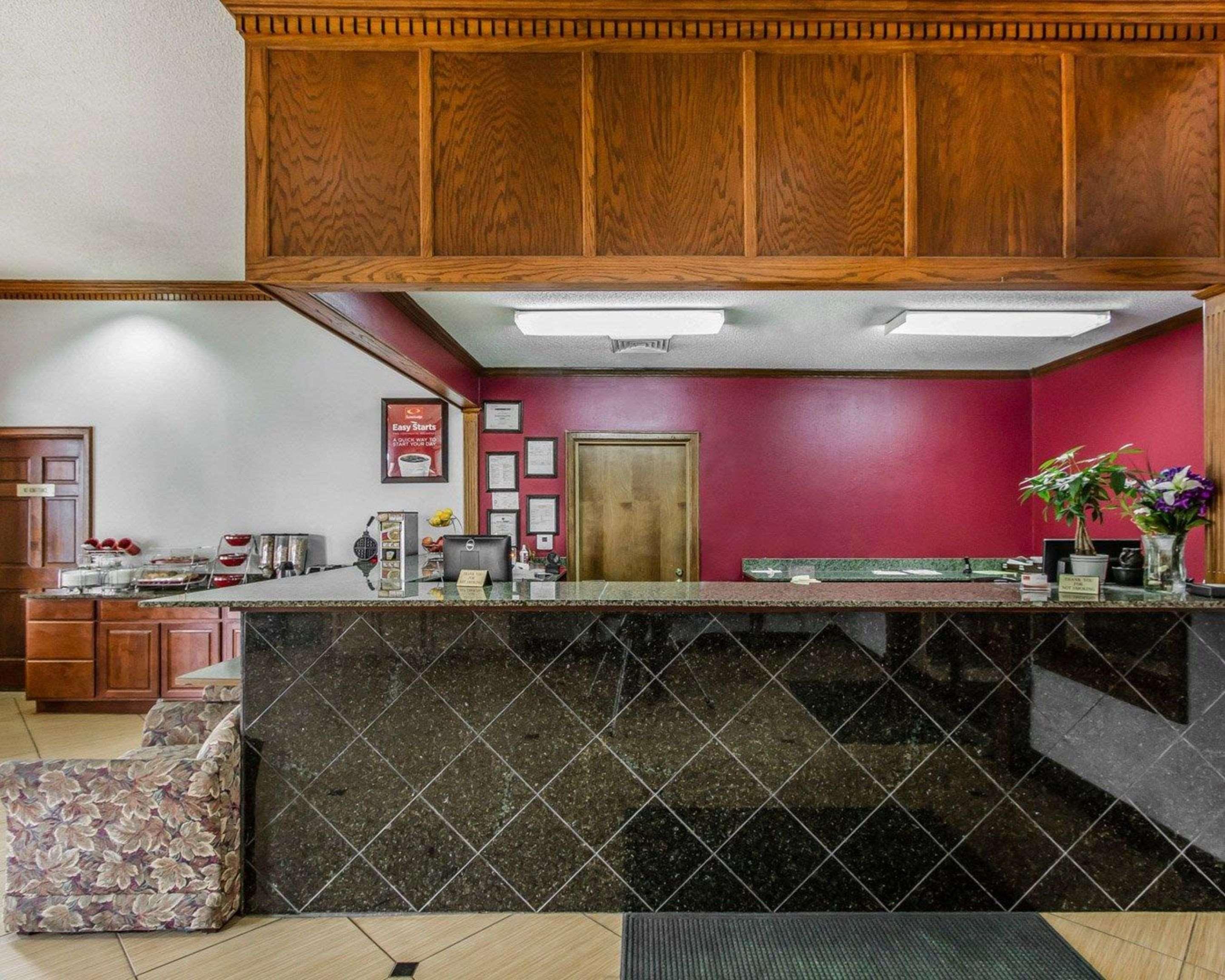Econo Lodge Inn & Suites Enterprise Luaran gambar