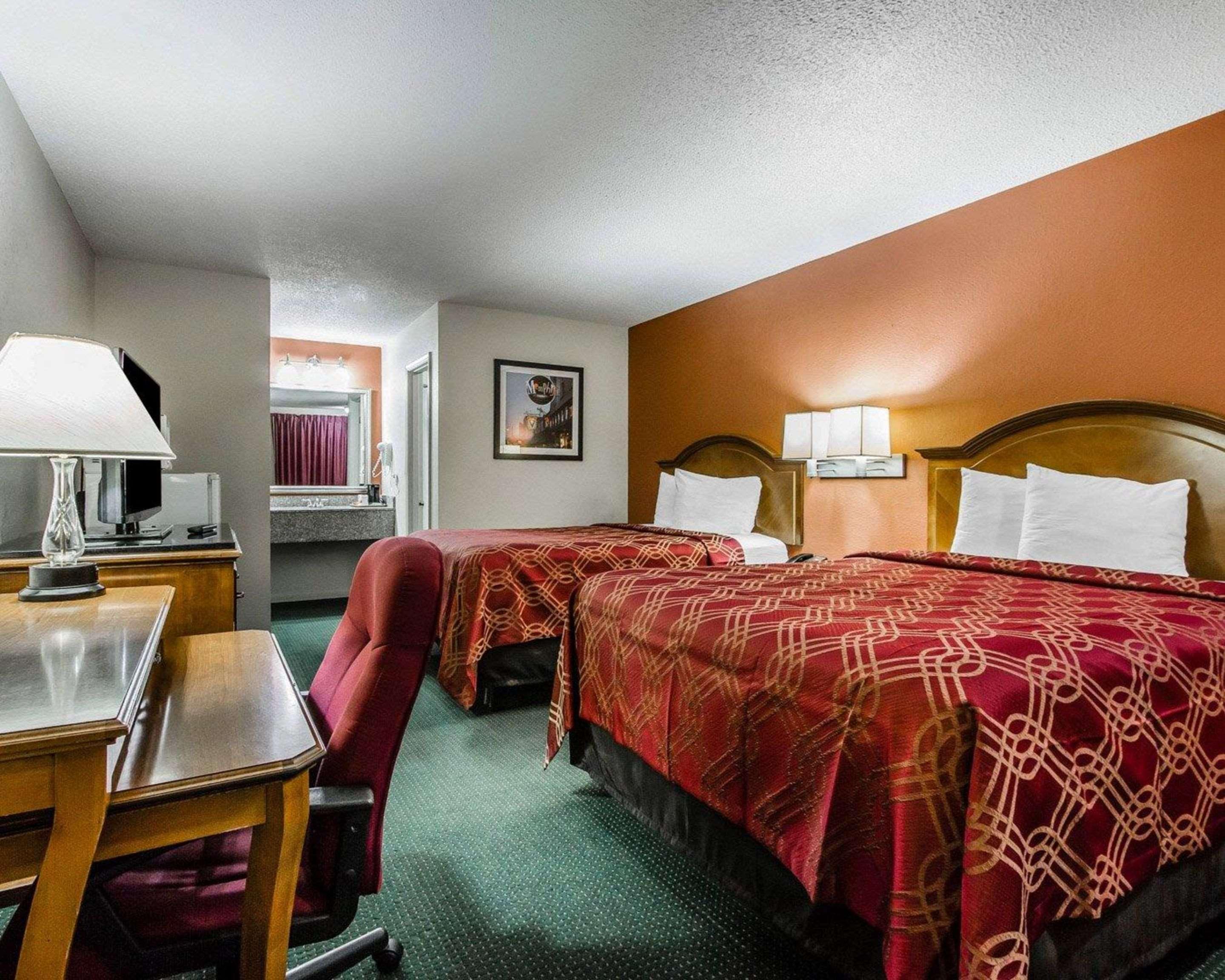 Econo Lodge Inn & Suites Enterprise Luaran gambar