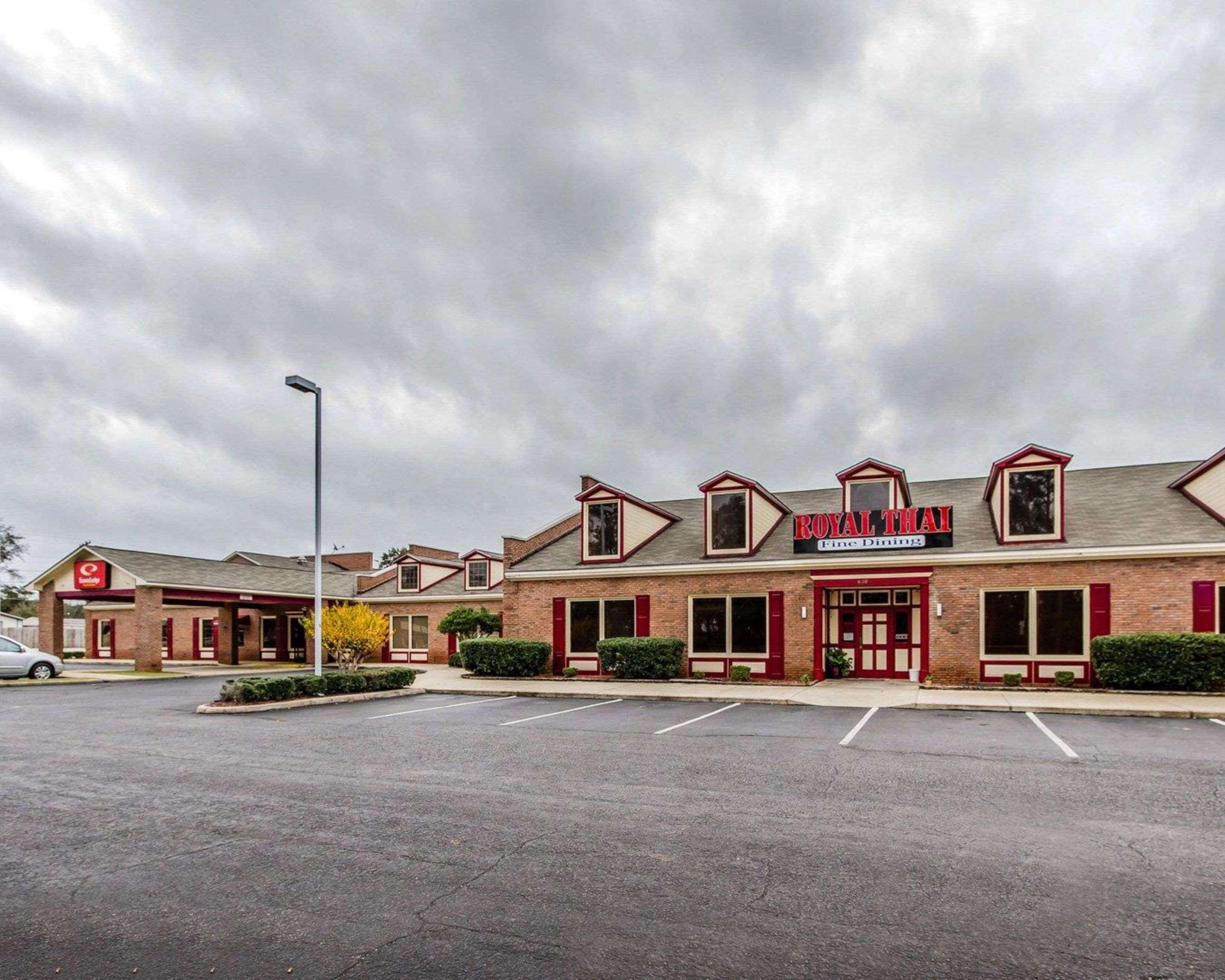 Econo Lodge Inn & Suites Enterprise Luaran gambar