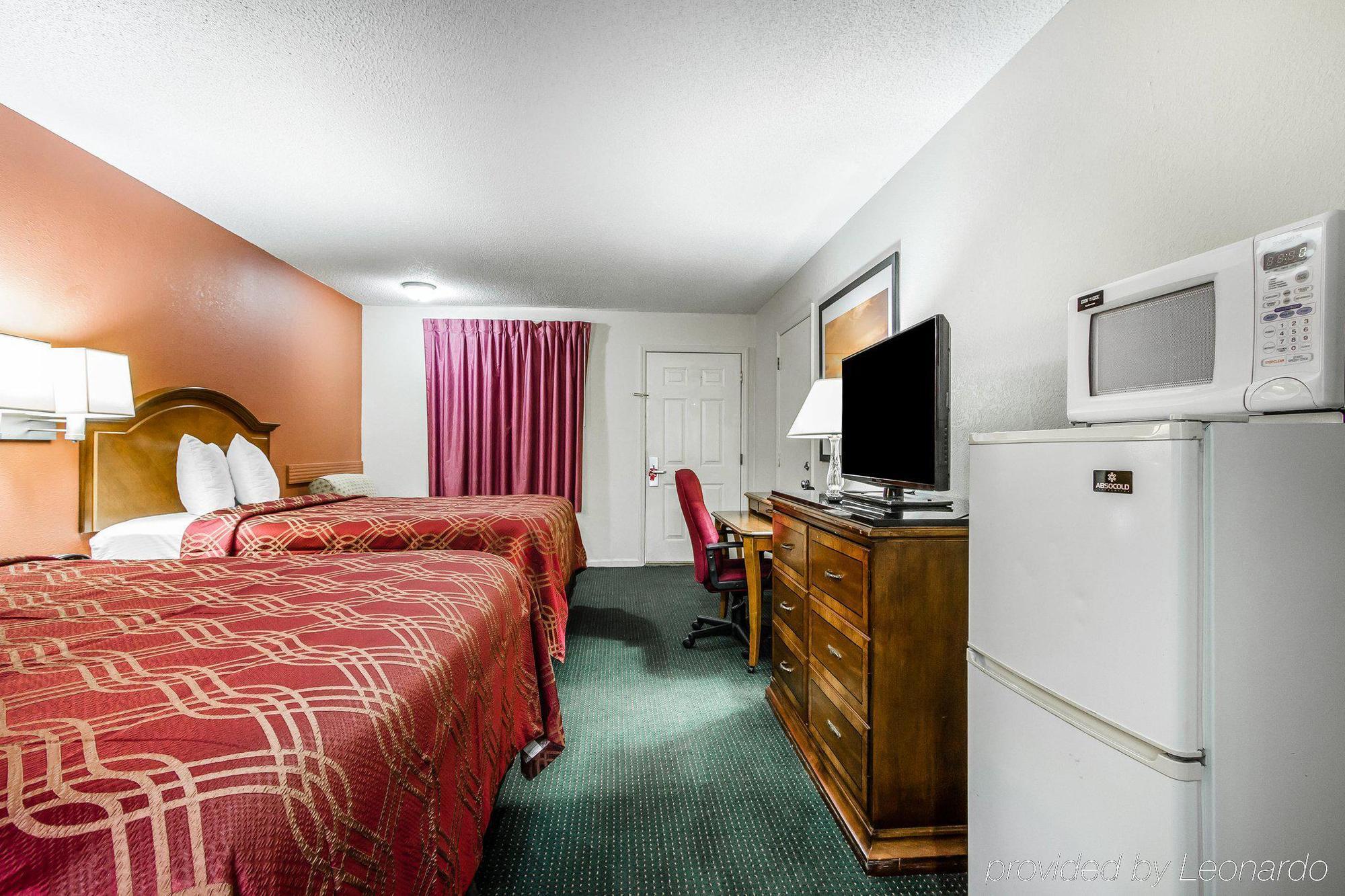 Econo Lodge Inn & Suites Enterprise Luaran gambar