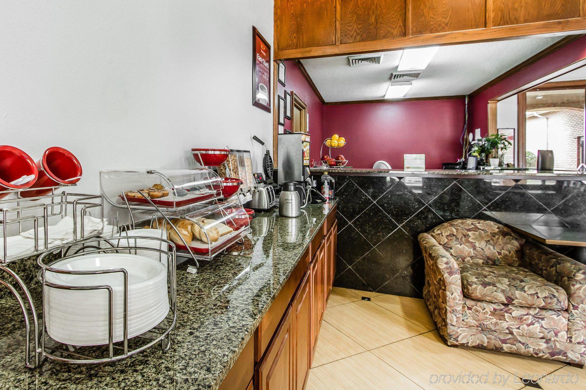 Econo Lodge Inn & Suites Enterprise Luaran gambar
